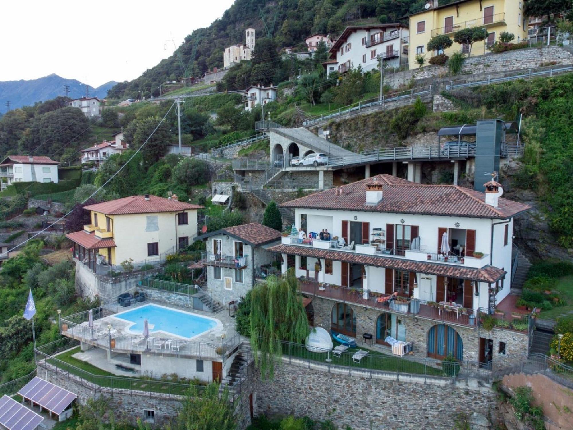 Apartamento Wonderful Flat With Swimming Pool Lift And Garden Gravedona Exterior foto